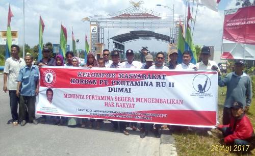 Kelompok warga korban Pertamina RU II Dumai ini mengadukan nasib mereka ke POSPERA