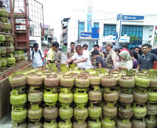 Disperindag Gelar Operasi Pasar, Pemilik Kedai Kopi dan Rumah Makan Dilarang Pakai Elpiji Ukuran 3 Kg