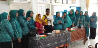 HUT Kartini ke 139, PKK Bersama Puskesmas Panipahan Gelar Sosialisasi Pencegahan Kanker Payudara