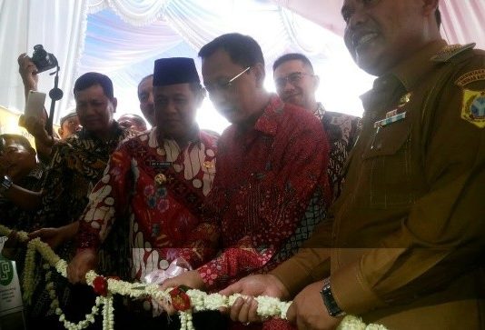 Plt Bupati Rohil Hadiri Peresmian RKB PTPN III di Labusel