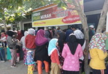 PT SDS Lubug Gaung Dumai Gelar Aksi Pasar Murah