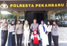 Jum’at Barokah Polresta Pekanbaru Sambangi Keluarga Agus Salim
