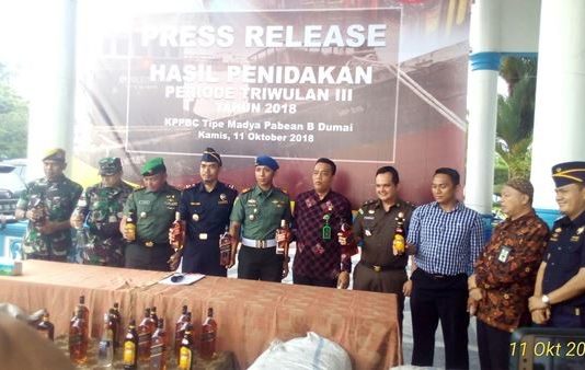 BC Dumai Ekspos Hasil Tegahan
