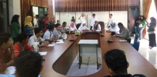 “Tuding” PT.RCO Cemari Lingkungan, GERAK-RIAU Gelar Aksi Demonstrasi Di Kantor DLHK Pekanbaru