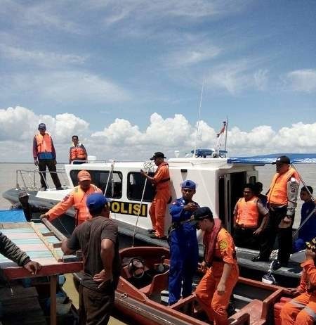 Petugas Kepolisian Sisir Perairan Pulau Halang-Panipahan, Empat Orang ABK Dinyatakan Hilang