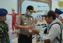 Kapolresta Pekanbaru Pimpin Giat Bersih-Bersih Dibandara SSQ II Pekanbaru