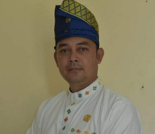 Ketua DPRD Kampar Apresiasi atas Prestasi Ratri Sebagai Juara I Cabor Badminton di Tokyo