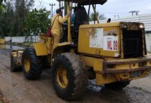 PT Pelindo Regional 1 Cabang Dumai Lakukan Goro Dengan Menurunkan Team Kebersihan Dan Alat Berat