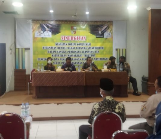Sinergitas Ciptakan Kamtibmas, Camat Rumbai Barat Dan Forkopimcam Gelar Pembinaan Kepada Masyarakat