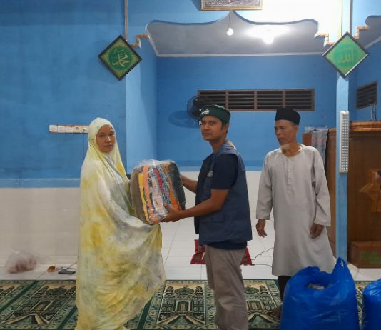 Laznas Dewan Dakwah Riau Bersama Laznas DD Kampar Antarkan Da’i Untuk Daerah Pedalaman Talang Mamak