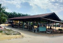 Kades Indra Sakti Tapung Kampar Ubah lahan Pasar Alam Manda Menjadi SKT Milik Perorangan
