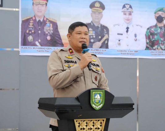 Mari Terus Gelorakan Untuk Keselamatan Masyarakat, Wakapolda Riau Tinjau Pelaksanaan Vaksinasi Massal di Bengkalis