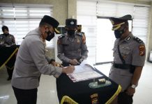 Kapolresta Pekanbaru Pimpin Upacara Sertijab Kabag SDM dan Kapolsek Pekanbaru Kota Polresta Pekanbaru