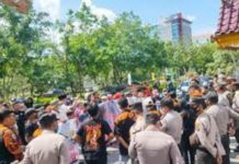 “Minta Holywings Di Tutup” Puluhan Massa FUP Dan Sapma Gelar Demo