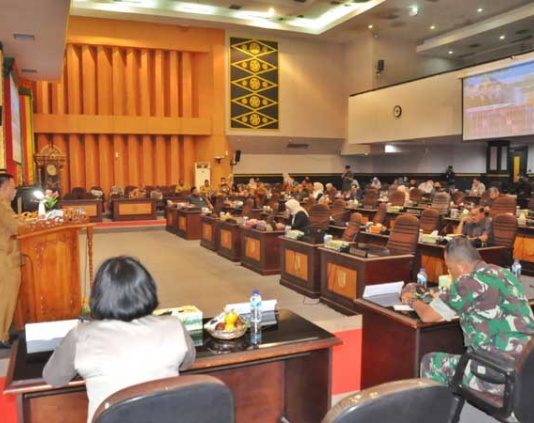 Pemko Beri Jawaban Atas Pandangan Fraksi DPRD Pekanbaru Pelaksanaan APBD 2021