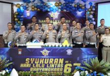 Syukuran Hari Lalu Lintas ke-67, Kapolresta Pekanbaru Berikan Reward Kepada Personil Dan Mitra