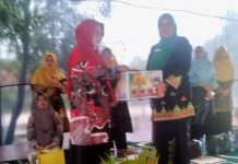 Rombongan Ibu Kandung SMPN 6 Padang Panjang Kunjungi SMPN 6 Pekanbaru
