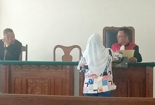 Pihak Polresta Pekanbaru Tak Hadir, Sidang Prapid Clarensia Cicilia Ditunda