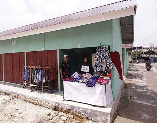 Sapras Kios TPS Pasar Cik Puan Belum Rampung, PJ Walikota Pekanbaru Minta Pedagang Bersabar