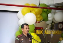 Kepala Kejaksaan Tinggi Riau Resmikan Klinik Adhyaksa dan Lapangan Tenis Adhyaksa Kejaksaan Tinggi Riau