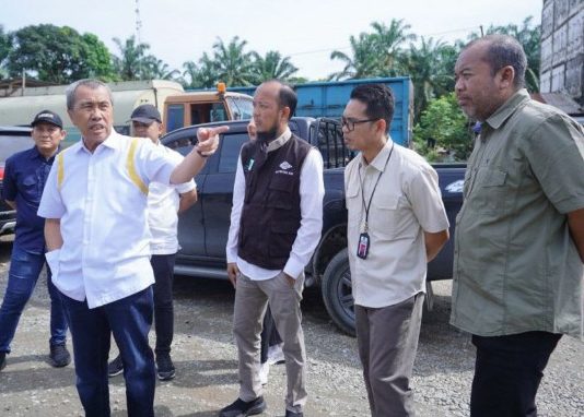 Gubernur Riau Tinjau Pekerjaan Pembangunan Ruas Jalan Kampar-Rohul