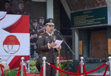 Kepala Kejaksaan Tinggi Riau Irup Upacara Hari Bhakti Adhiyaksa Ke-63 Tahun 2023