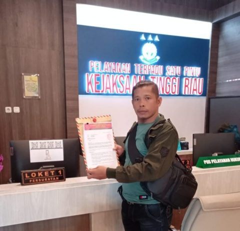 DPP-SPKN Laporkan Proyek Peningkatan Jalan Putri Hijau Rohil Ke- Kejati Riau