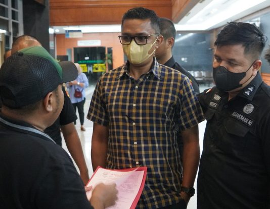 Perkara BAKTI Kominfo, Tim Penyidik Amankan Dan Tetapkan WNW Sebagai Tersangka