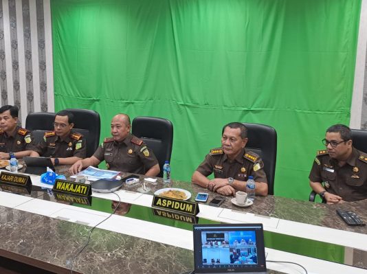 Wakil Kejati Riau Ikuti Video Conference Ekspose Pengajuan 3 Perkara Untuk Penghentian Penuntutan Berdasarkan RJ