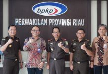Jalin Sinergitas, Kepala Kejati Riau Silaturahmi Dengan Ketua Pengadilan Tinggi Agama Riau dan Kepala BPKP Provinsi Riau