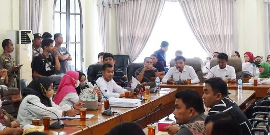 DPRD Kabupaten Langkat RDP dengan Guru Honorer Seleksi PPPK 2023
