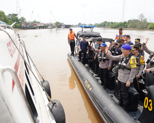 Pastikan Arus Balik Mudik Lebaran Aman Dan Terlayani, Kapolda Riau Pimpin Langsung Patroli Perairan