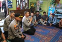 Kapolda Sumut Kunjungi Keluarga Wartawan Korban Kebakaran Di Kabanjahe