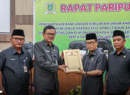 DPRD Dumai Gelar Rapat Paripurna Penyampaian KU-APBD Dan PPAS Tahun 2025