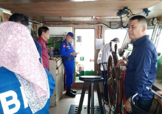 Jelang Libur Raya Idul Fitri, BNN Kota Dumai Cek Urine Sopir Bus dan Kru Kapal Roro