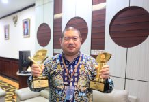 Dedikasi untuk Negeri, GM PLN UID RKR Dinobatkan Sebagai Top Leader on CSR Commitment 2025
