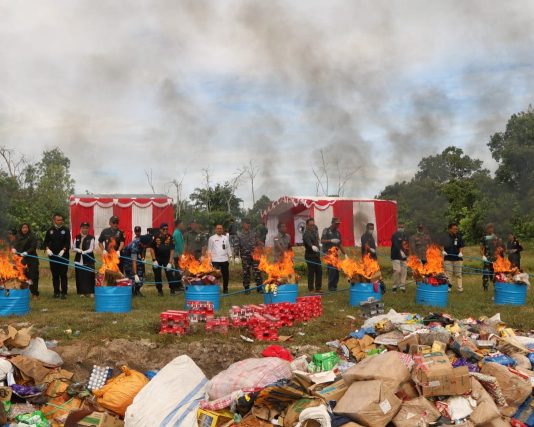 Bea Cukai Dumai Musnahkan Barang Ilegal Hasil Penindakan Setara Potensi Kerugian Negara Rp 2.217 Miliar