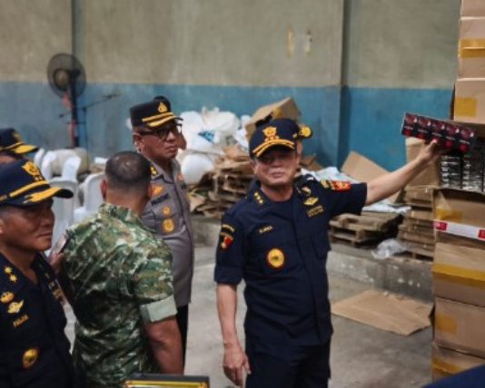 Bea dan Cukai Grebek Gudang Rokok Ilegal di Pekanbaru Sita 160 Juta Batang Rokok Tanpa Pita Cukai