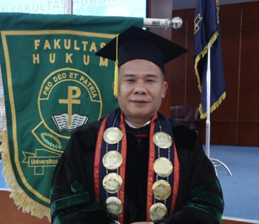“Didapuk” Sebagai Dekan FH Nommensen, Decak Kagum Sahabat Iringi Pelantikan Dr. Janpatar Simamora