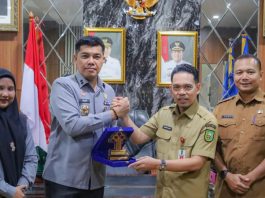 Kanwil Kemenkum Riau Audensi ke Disdik Riau Sosialisasikan Poltekpin